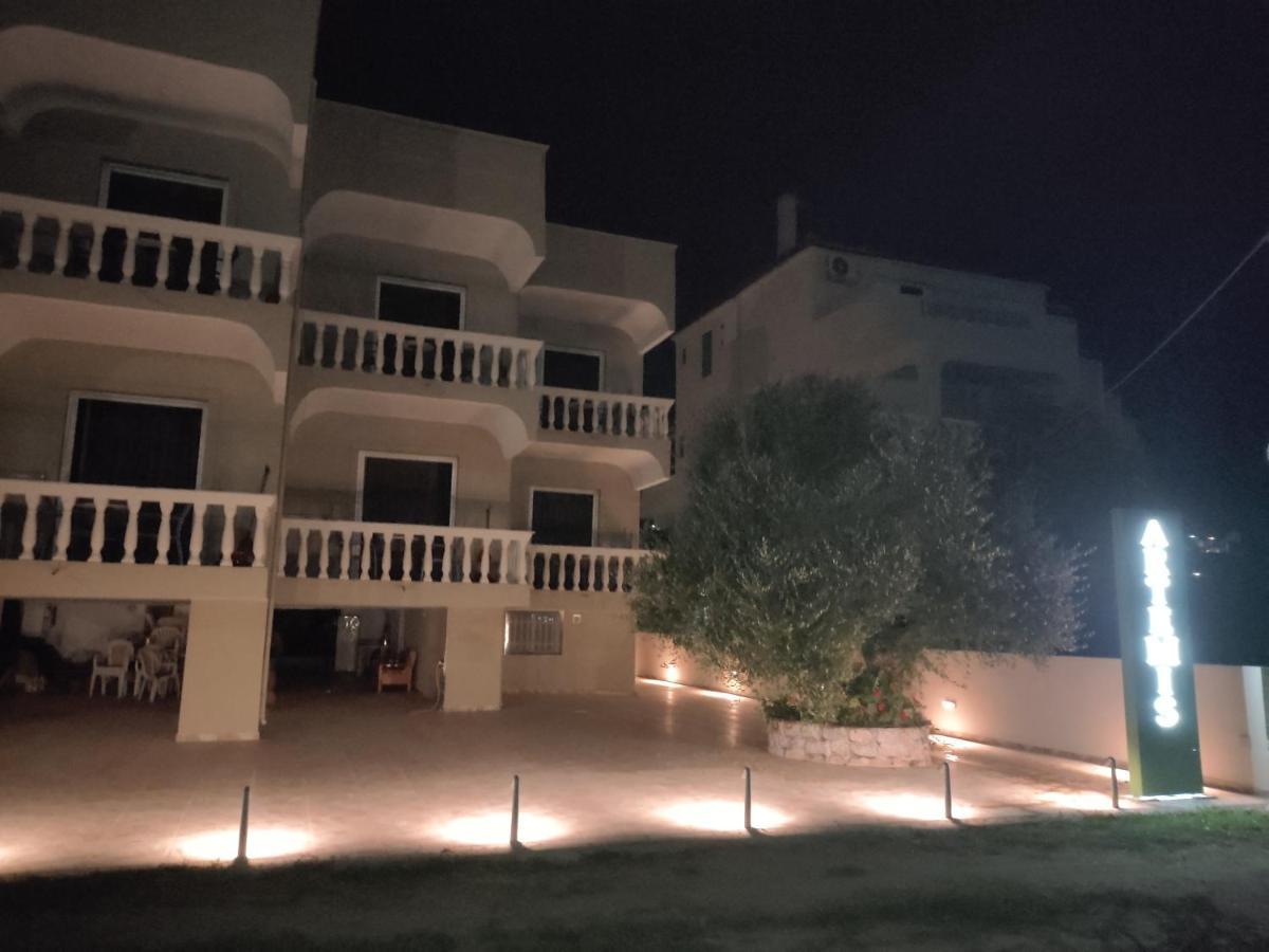 Pansion Artemis Apartment Mavrovouni  ภายนอก รูปภาพ