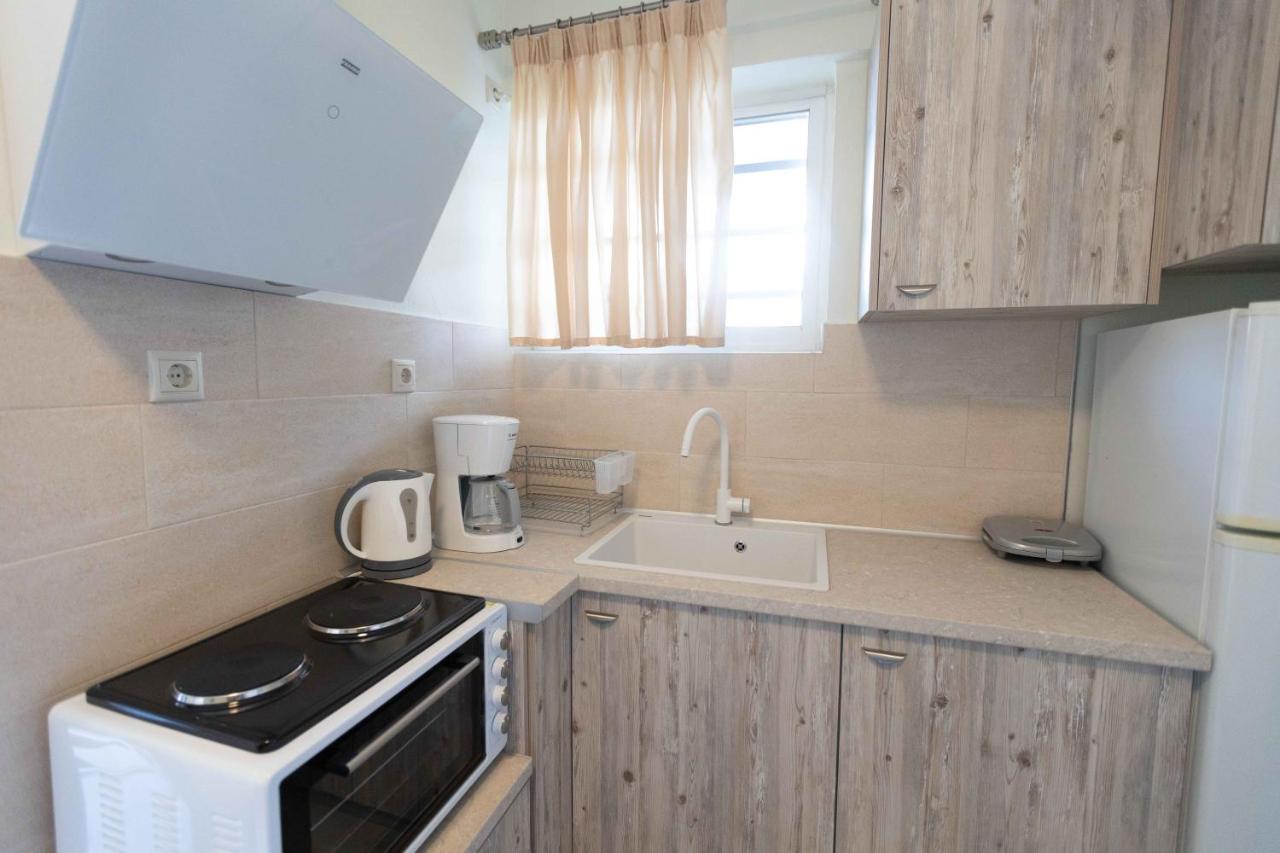 Pansion Artemis Apartment Mavrovouni  ภายนอก รูปภาพ